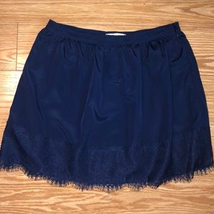 navy blue skirt